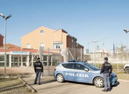 Sicurezza: due espulsioni dall'Italia