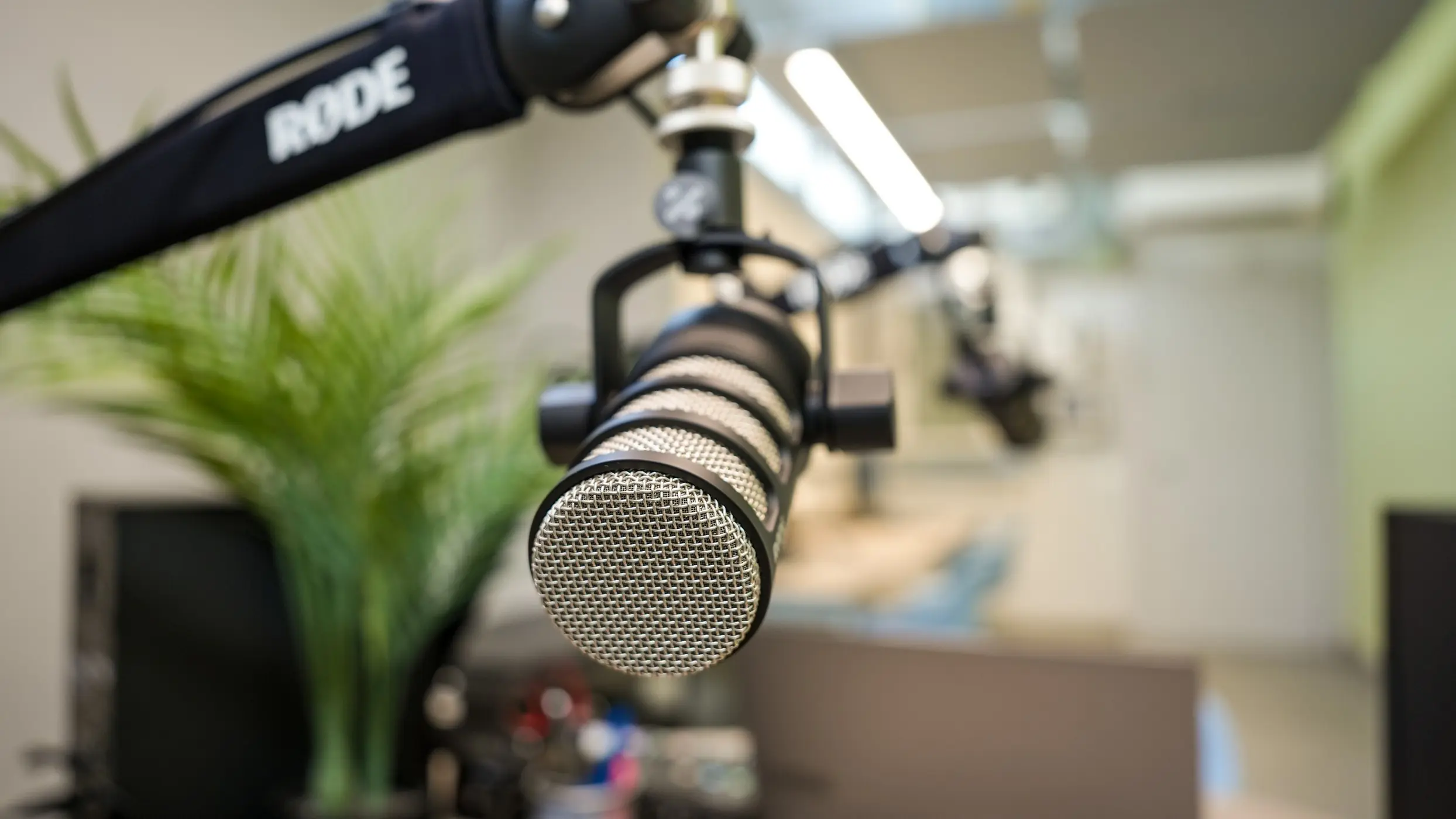 A Carpi impari a fare il podcast gratis. Il Terminal ti aspetta il 23 giugno con microfoni, mixer e niente scuse