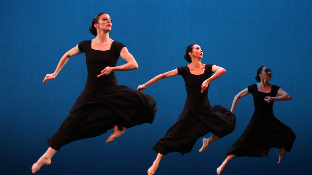 Cento anni e non sentirli: la Martha Graham Dance Company arriva a Modena con un secolo di danza americana sulle spalle